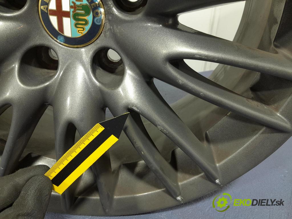 Alfa romeo Giulietta 2013 Ráfiky: Hlinikové: 156081124