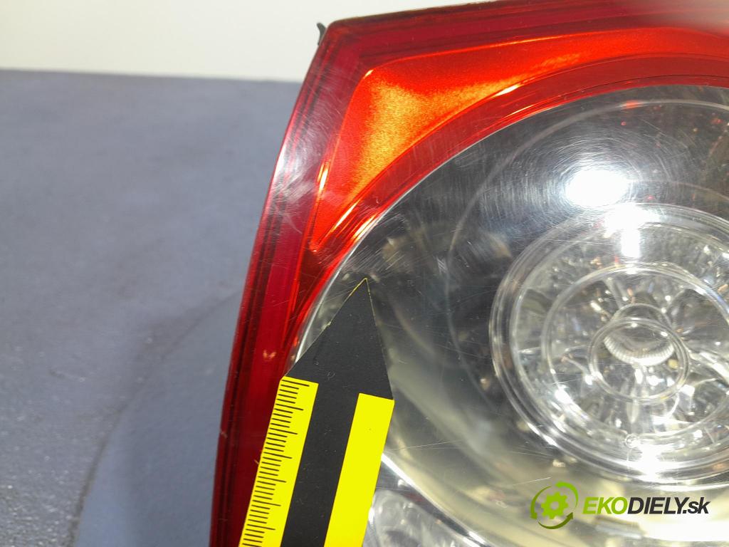Vw Passat 2009 svetlo / reflektor zad Prava: Vonkajsia: 3C9945096N