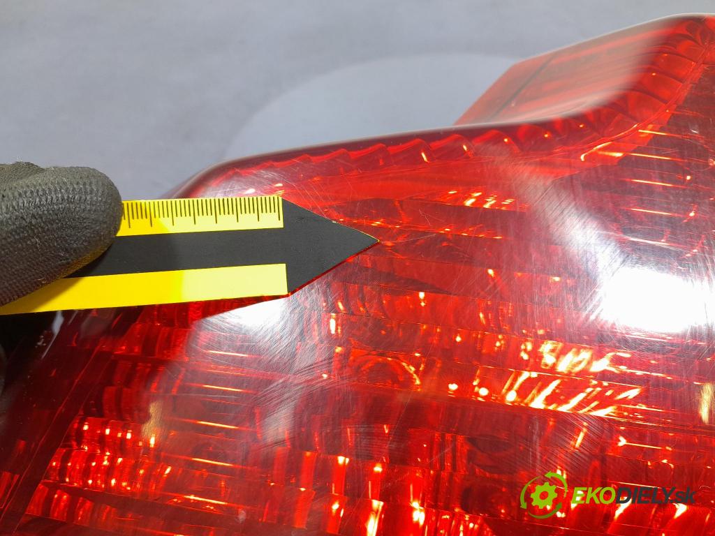 Volvo S40 2007 svetlo / reflektor zad ľavá Vonkajsia: 31213169
