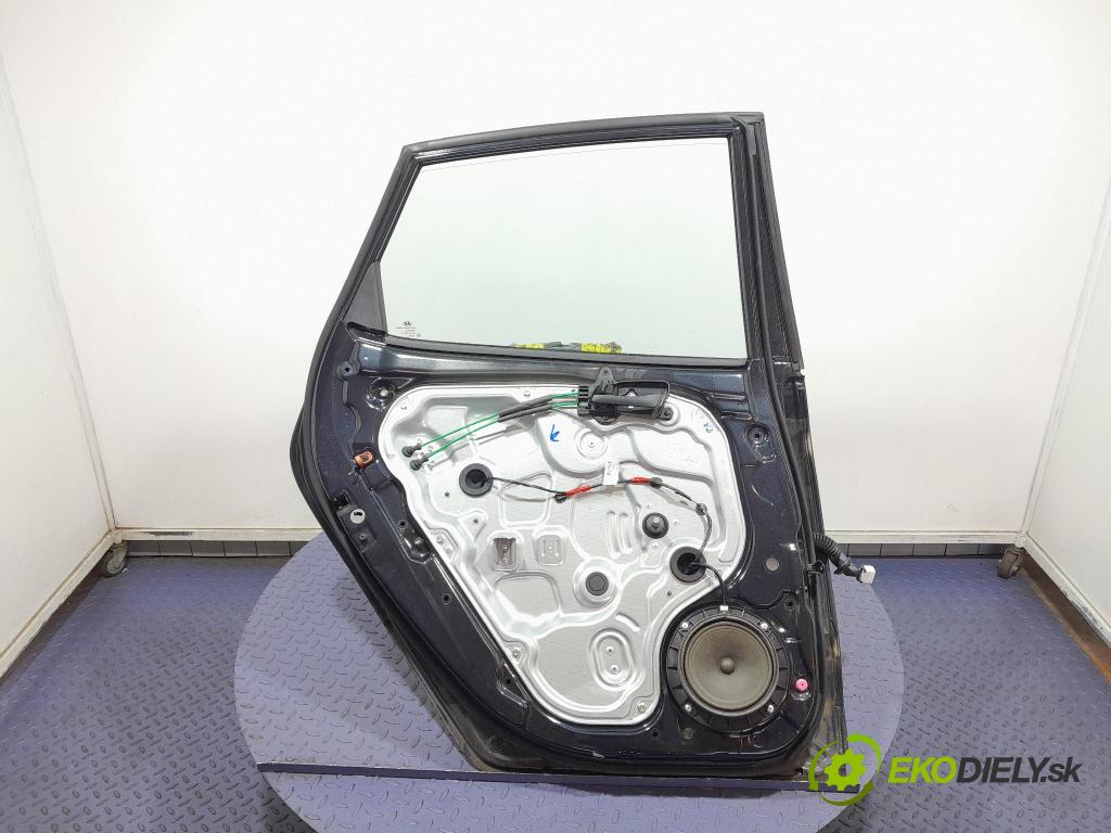Hyundai I30 2011 dvere zad Vľavo: 