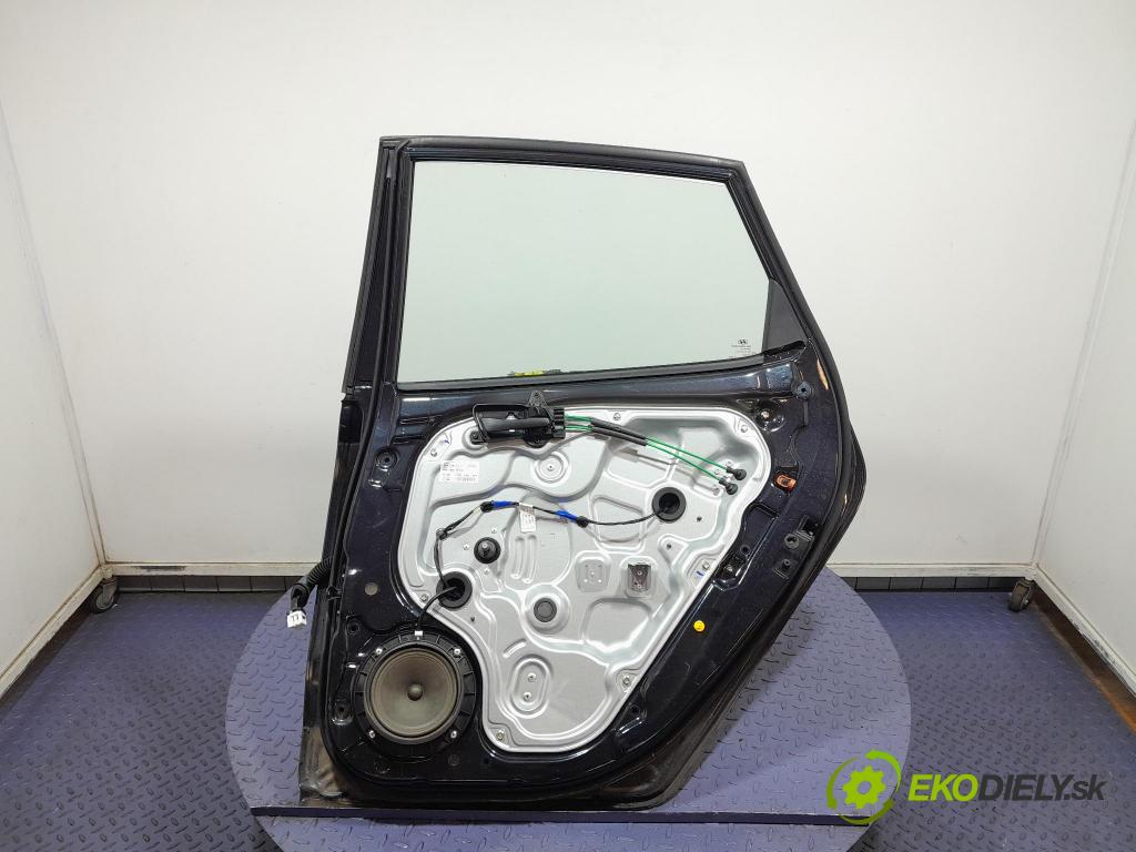 Hyundai I30 2011 dvere zad pravé 