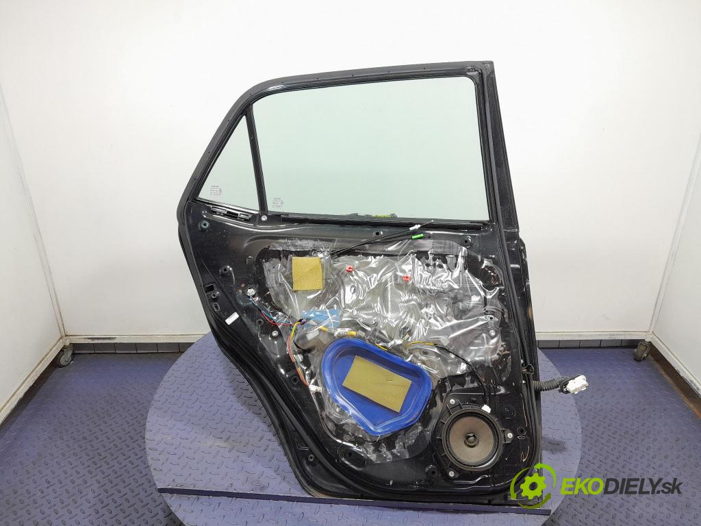 Toyota Auris 2009 dvere zad Vľavo: 