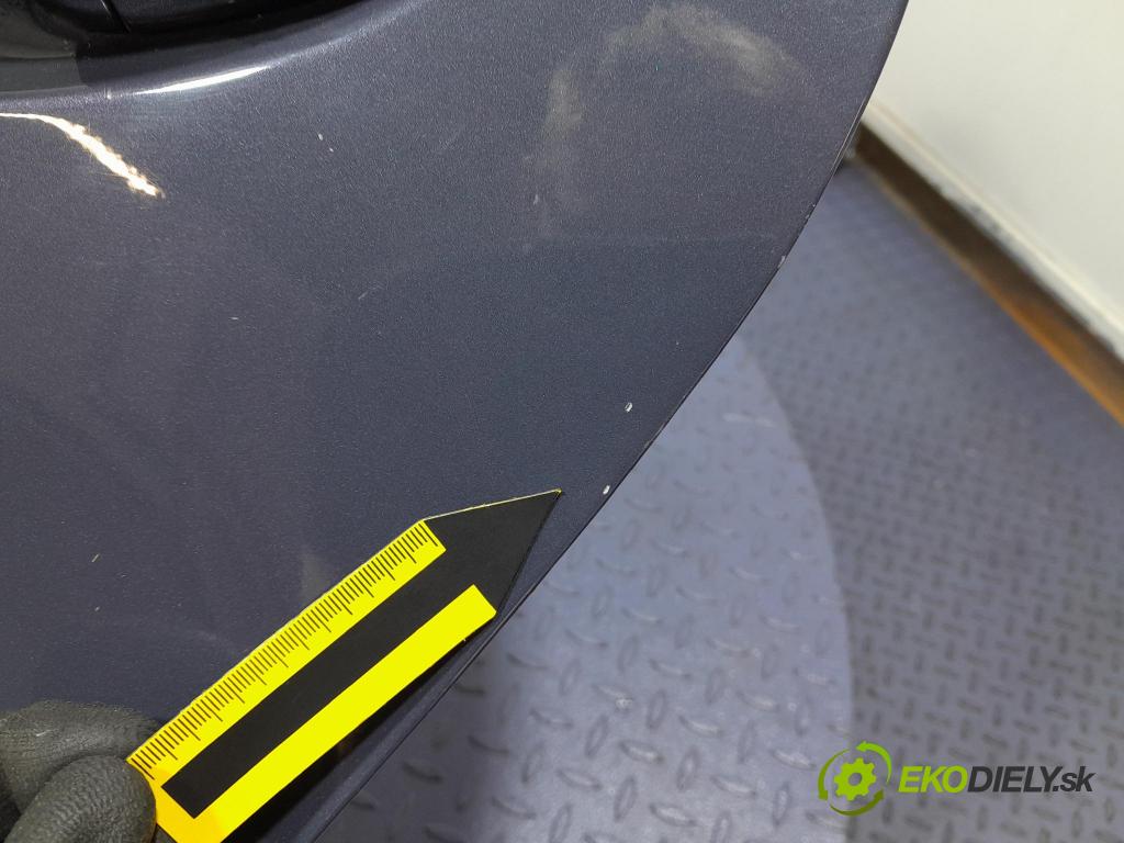 Ford Fiesta 2011 dvere zad Vľavo:
