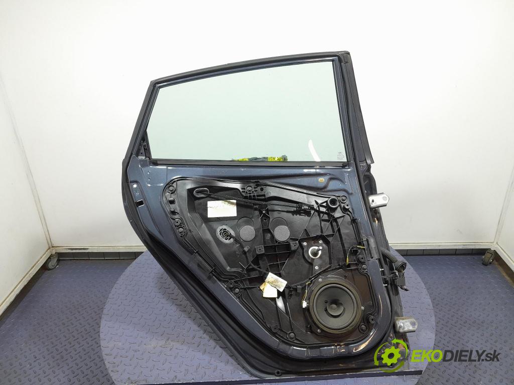 Ford Fiesta 2011 dvere zad Vľavo: 