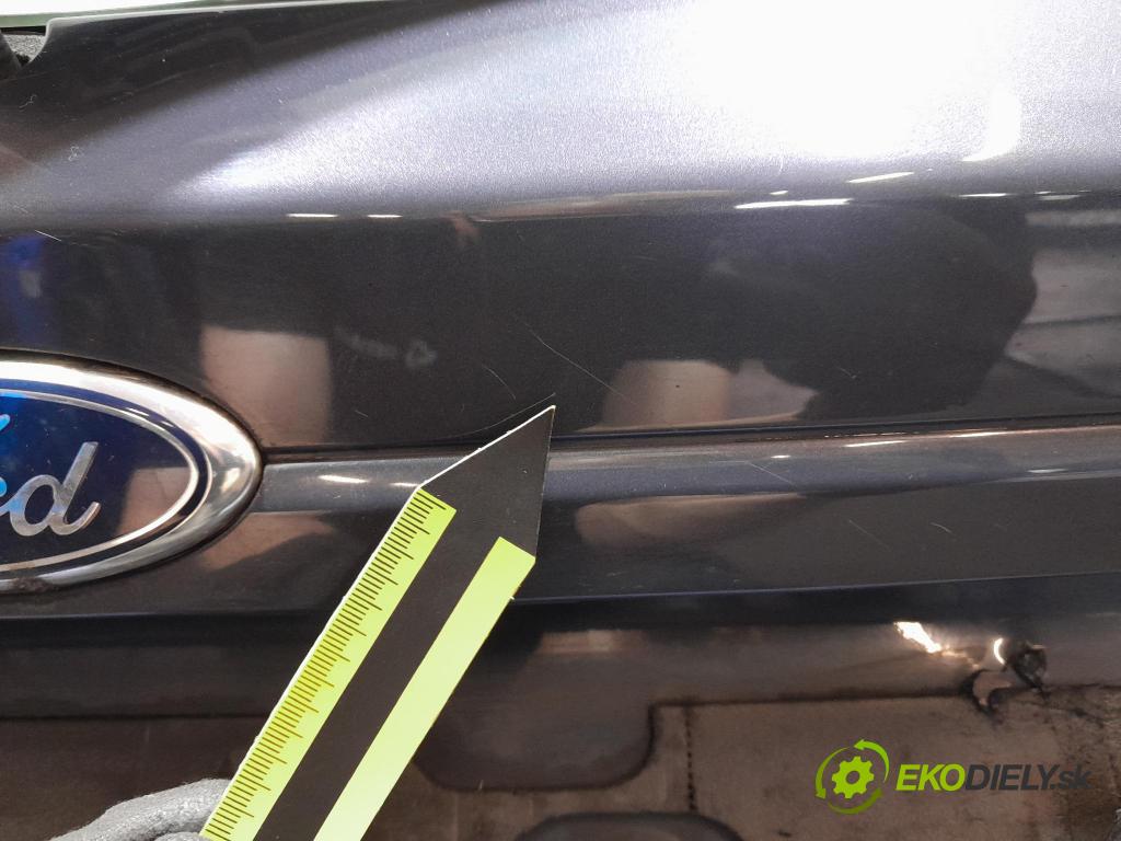 Ford Fiesta 2011 zadní dveře kufra: kufr
