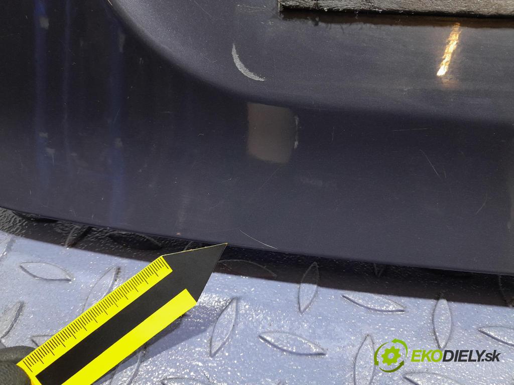 Ford Fiesta 2011 zadní dveře kufra: kufr