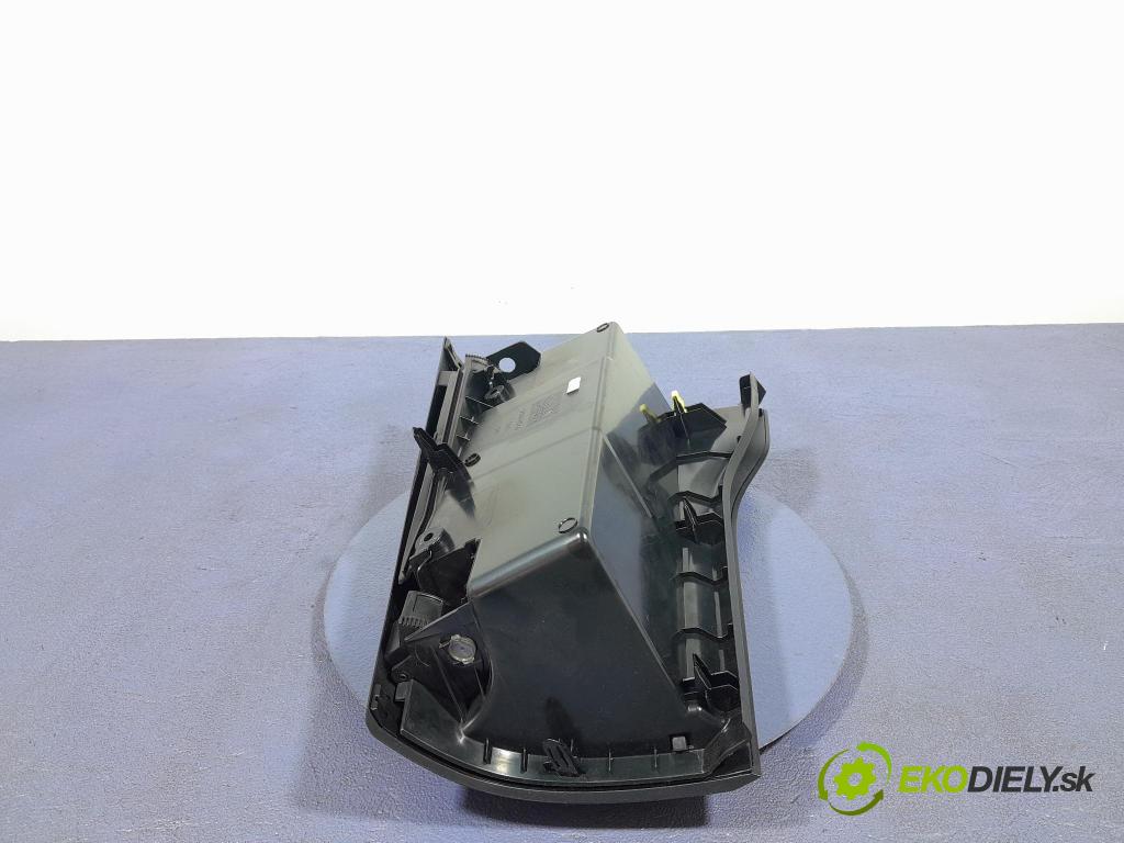Toyota Auris 2009 kastlík 55437-02020