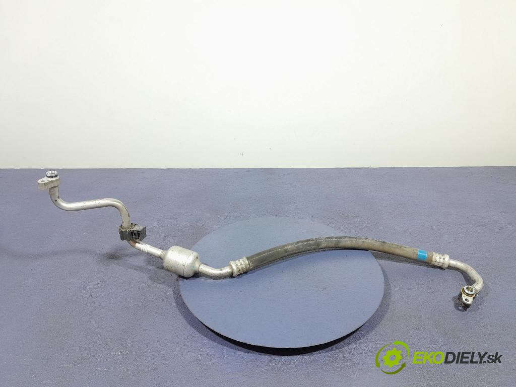 Toyota Auris 2009 rúrka Klimatizácia: 88704-02830