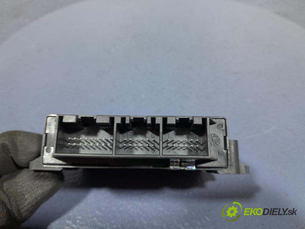 Audi A6 2016 snímač / riadiaca jednotka PDC 4G0919475H