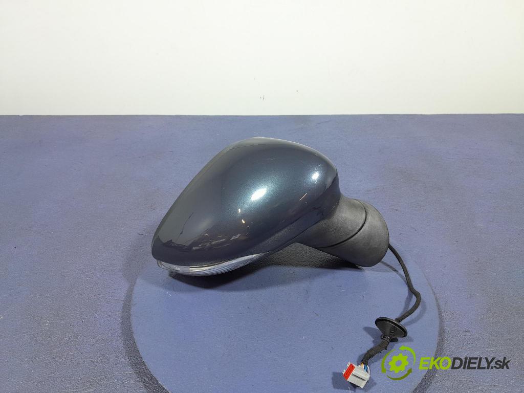 Ford Fiesta 2011 zpětné zrcátko prave
