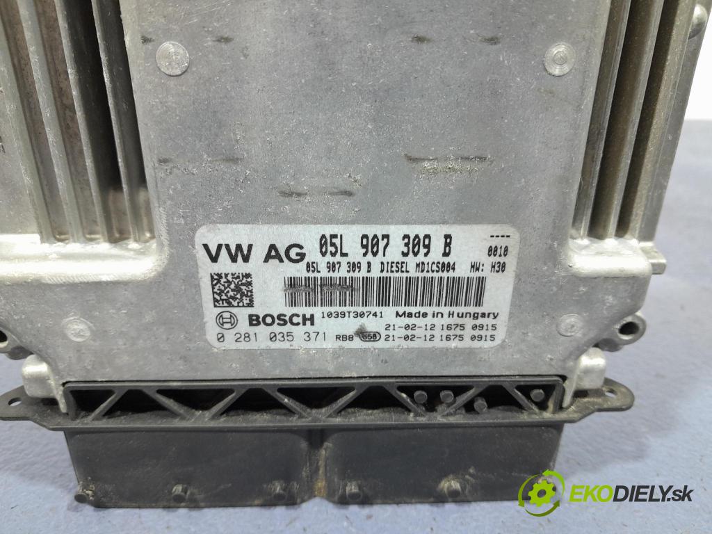 Vw Passat 2021 řídící jednotka Motor: 05L907309B