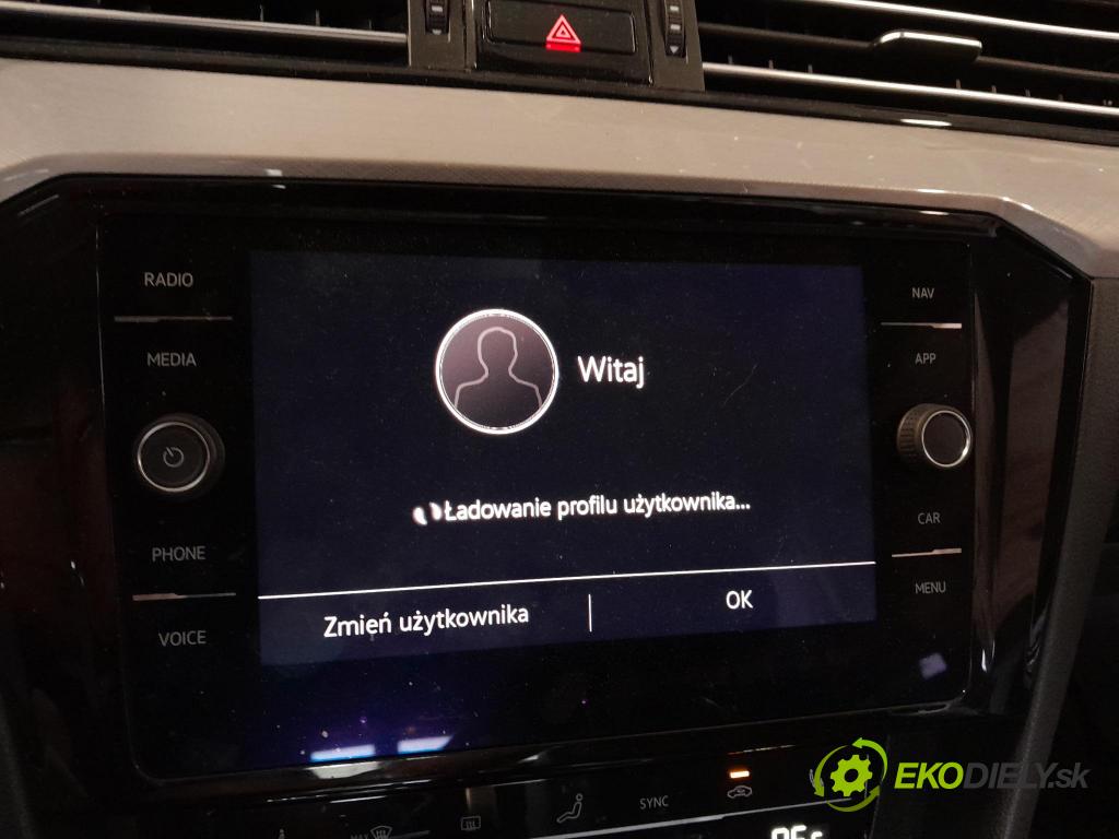 Vw Passat 2021 displej Radio / GPS 5G6919605B
