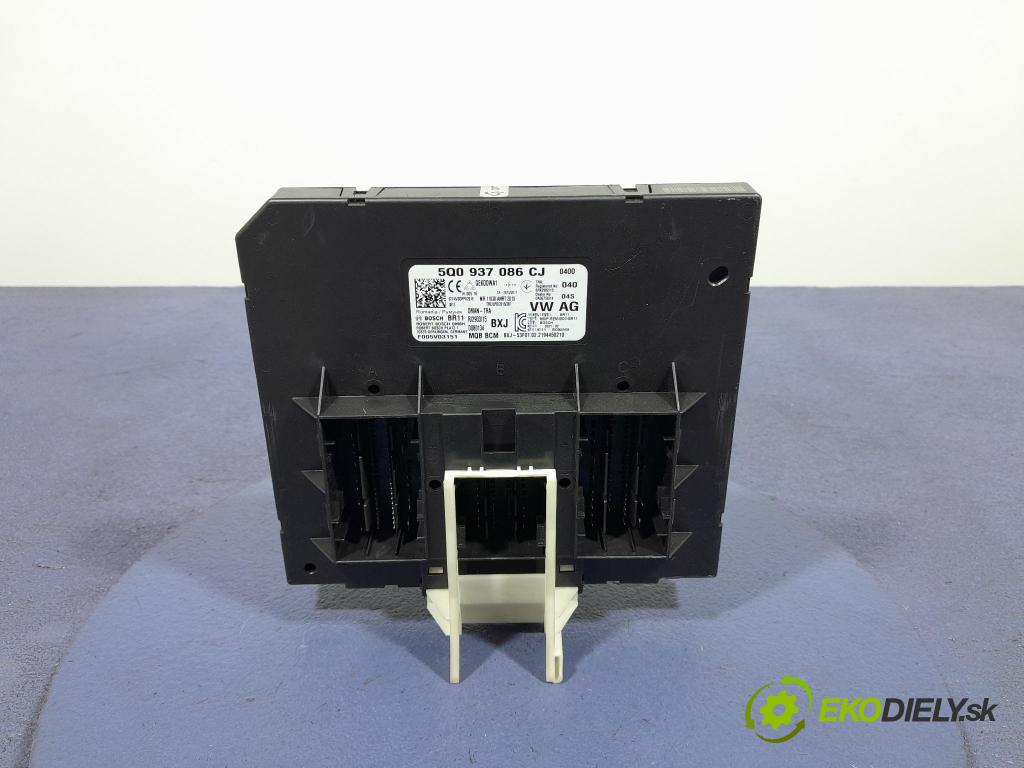 Vw Passat 2021 řídící jednotka Komfortu 5Q0937086CJ