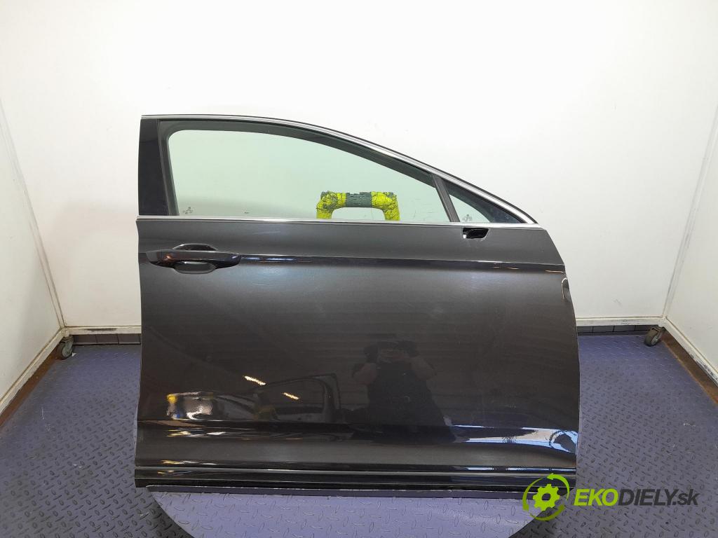 Vw Passat 2021 dveře před prave