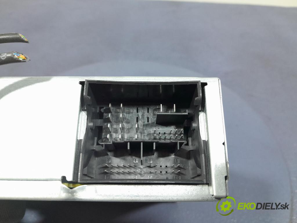 Vw Passat 2021 Radio I Navigace: 3G5035820E