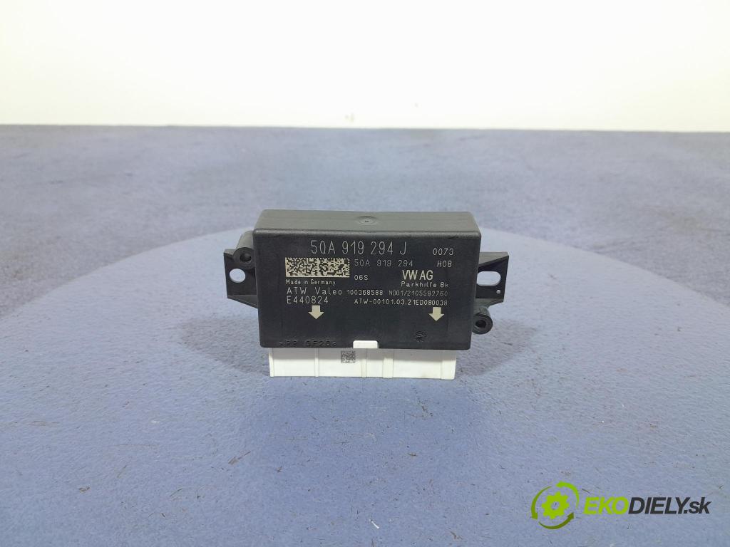 Vw Passat 2021 snímač / řídící jednotka PDC 5QA919294J