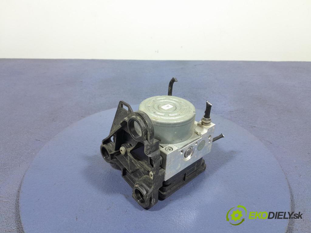 Vw Passat 2021 čerpadlo ABS x 5Q0614517GD