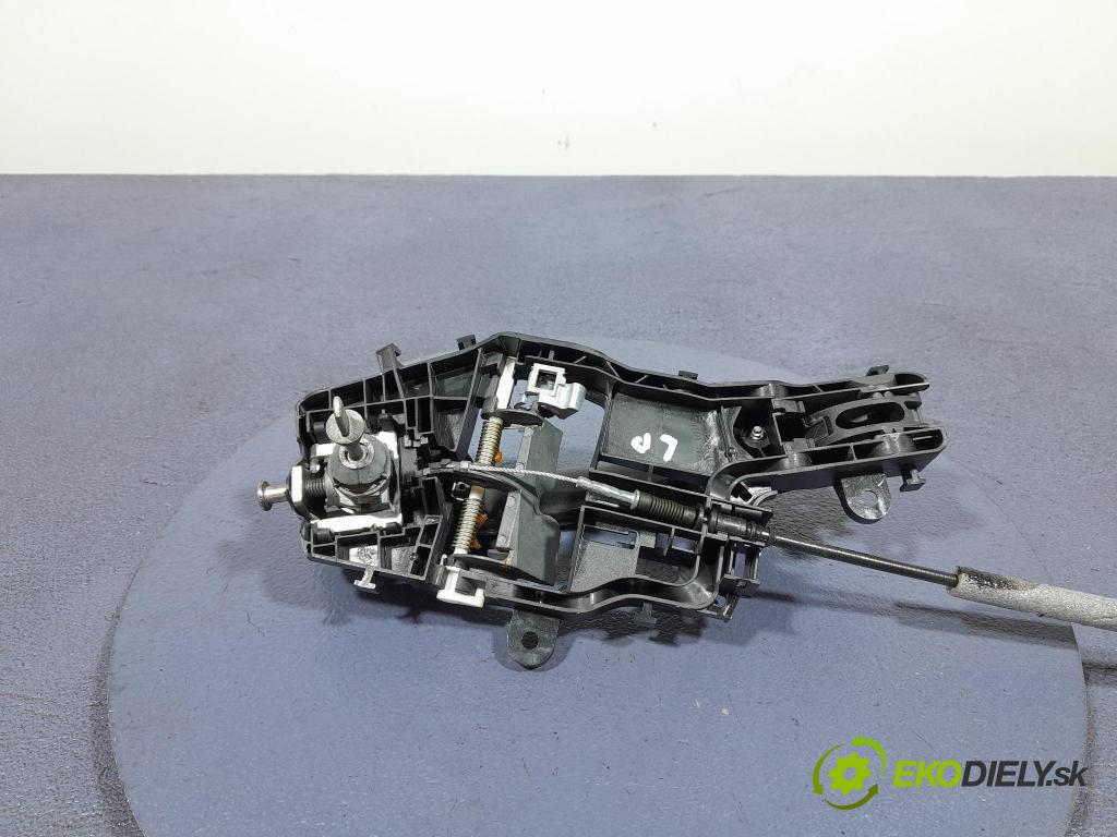 Vw Passat 2021 rukoväť Predné ľavá 517837811L