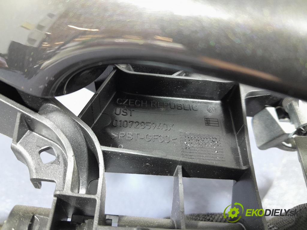 Vw Passat 2021 rukoväť Predné ľavá 517837811L