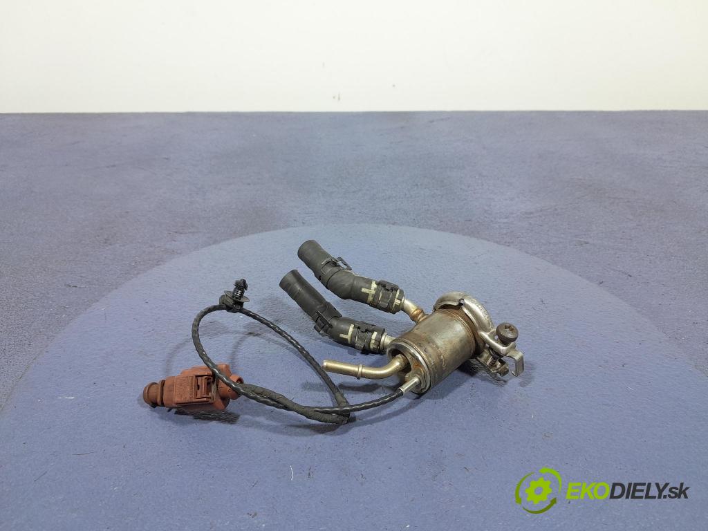 Vw Passat 2021 vstřikovač 05L131113J