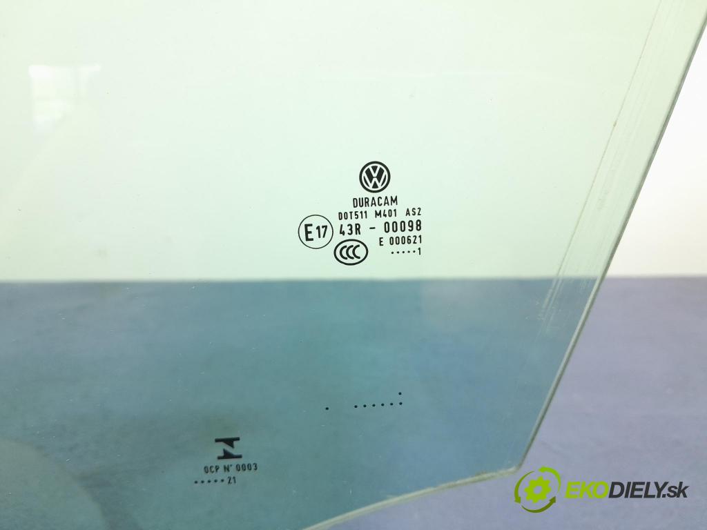 Vw Passat 2021 sklo dveře před levá