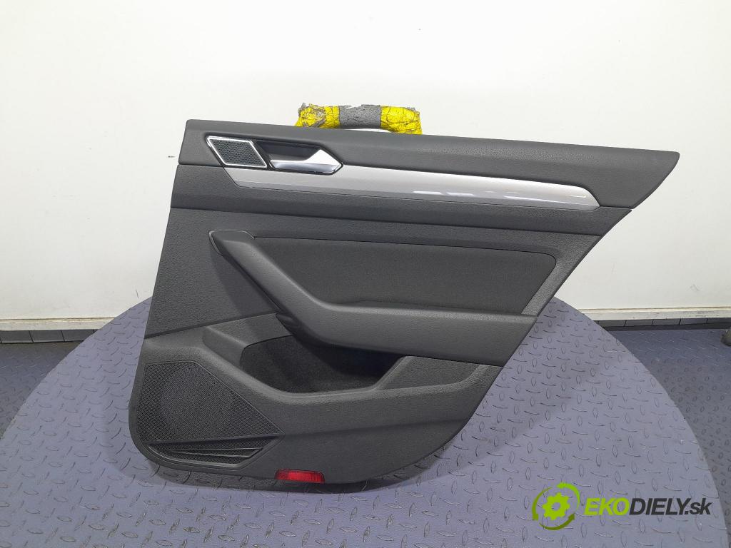 Vw Passat 2021 Tapacír: dveře Zad: Práva: