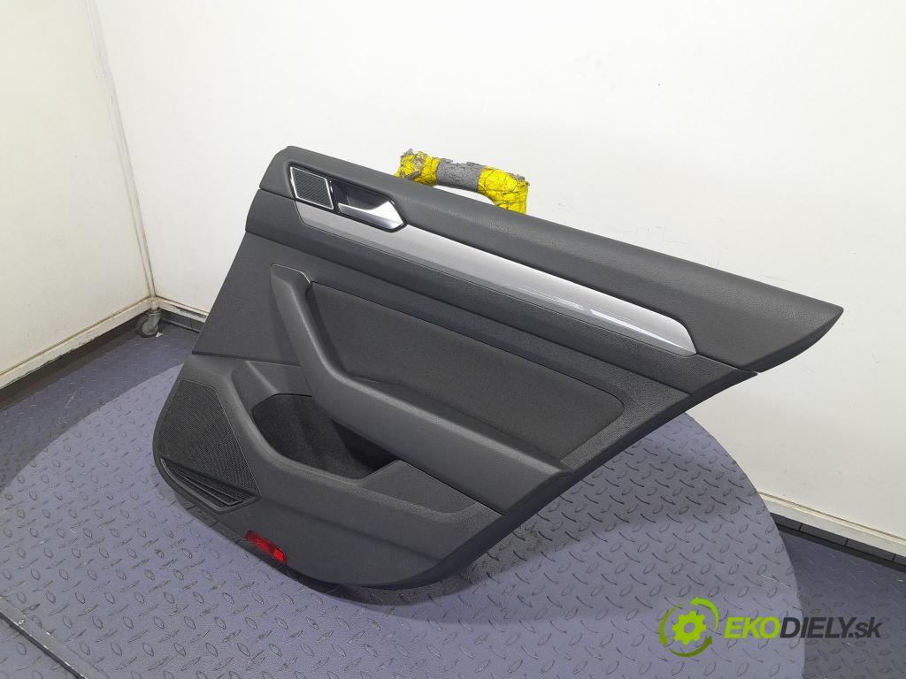 Vw Passat 2021 Tapacír: dveře Zad: Práva: