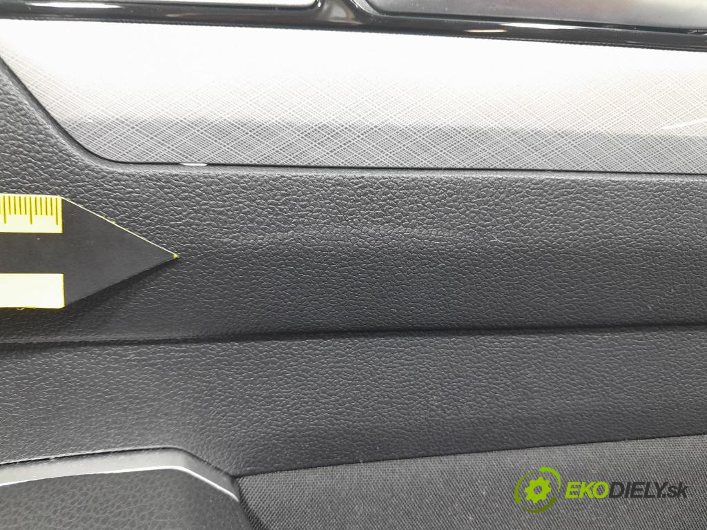Vw Passat 2021 Tapacír: dveře Zad: Práva: