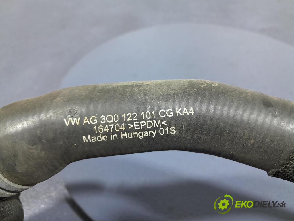 Vw Passat 2021 trubka Chladič: 3Q0122101CG