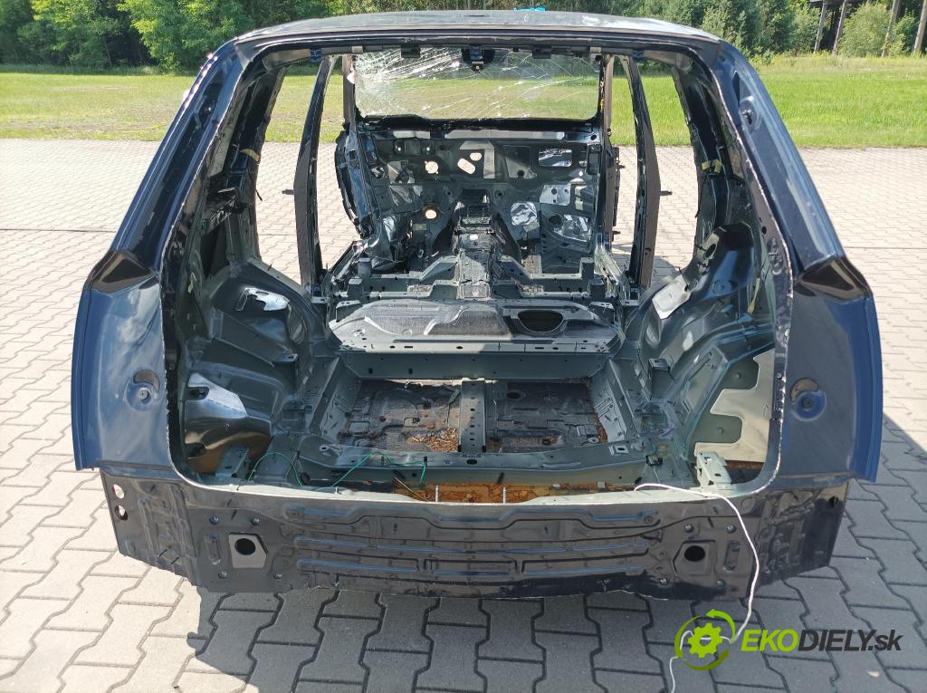 Audi Q7 0 blatnik Zad: v pravo: 