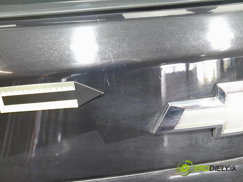 Chevrolet Cruze 2013 zadní dveře kufra: kufr