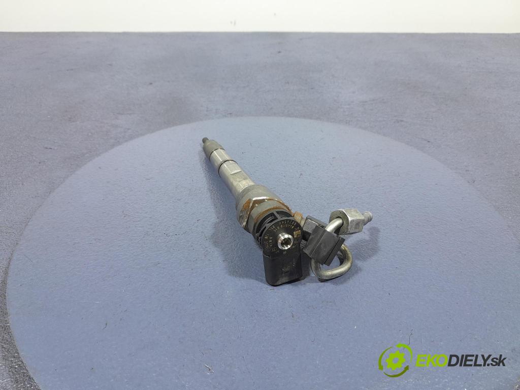 Vw Passat 2021 vstřikovač 05L130277E