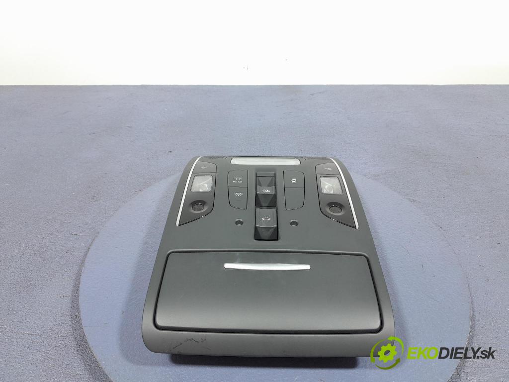 Audi A6 2016 Lampy Uvnitř 4G0947135L