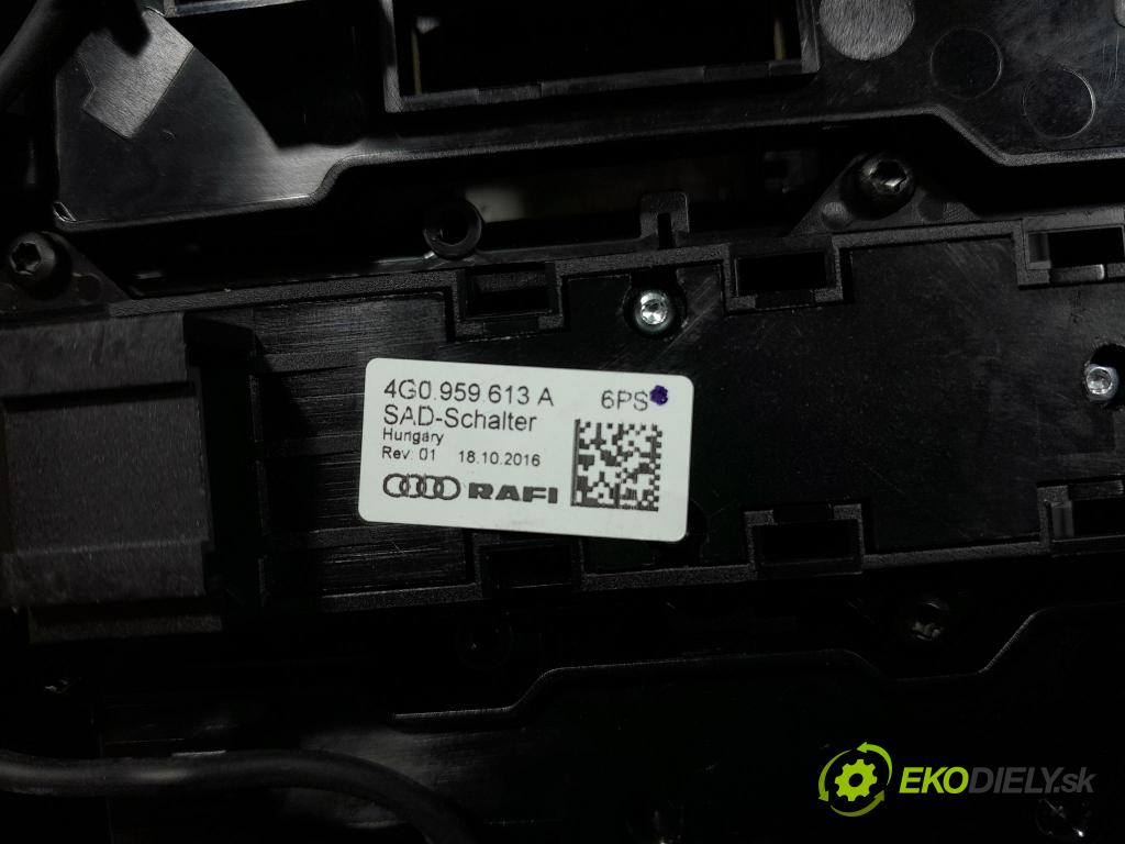 Audi A6 2016 Lampy Uvnitř 4G0947135L