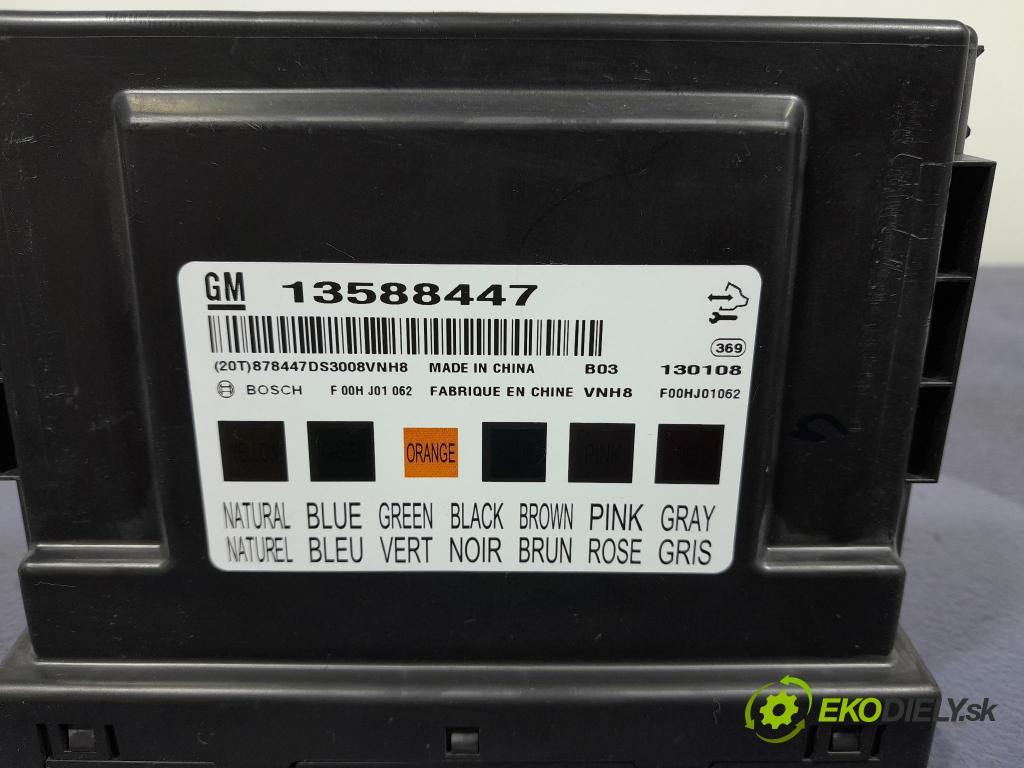 Chevrolet Cruze 2013 řídící jednotka Komfortu 13588447