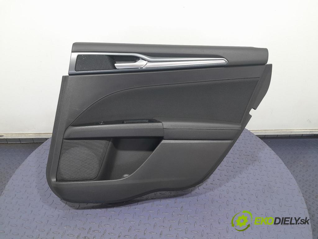 Ford Mondeo 2017 Tapacír: dveře Zad: Práva: