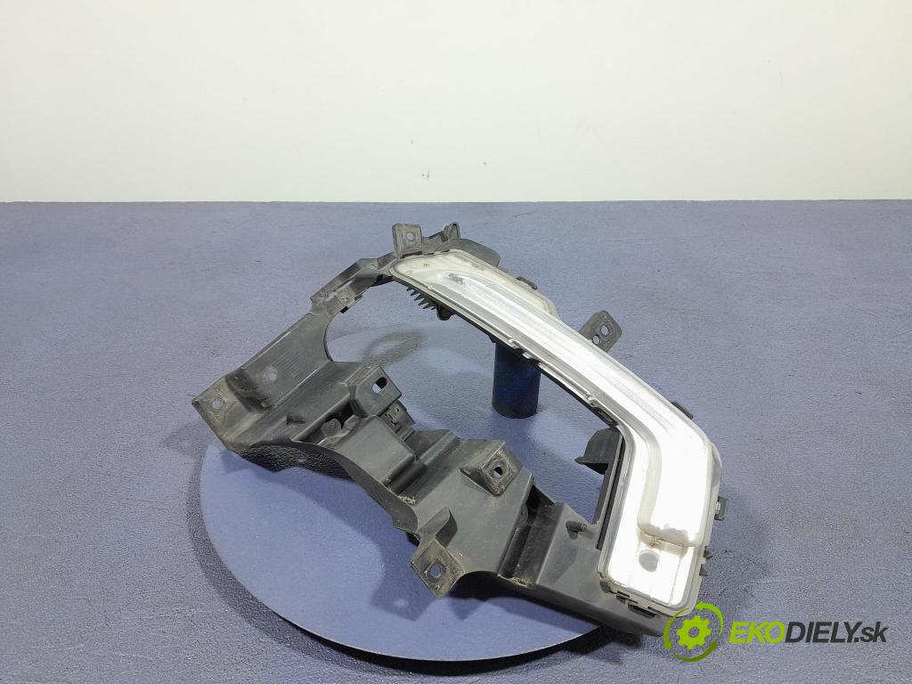 Ford Mondeo 2017 Halogen v pravo: DS7J-13D272-AC