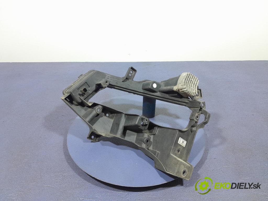 Ford Mondeo 2017 Halogen v pravo: DS7J-13D272-AC