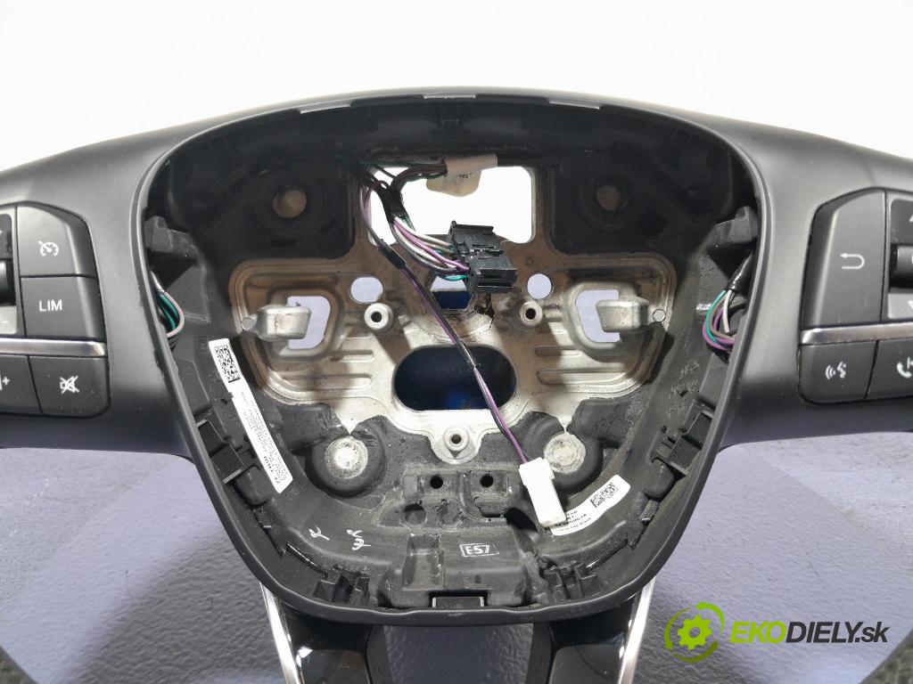 Ford Focus 2023 volant JX7B3600GF3ZHE