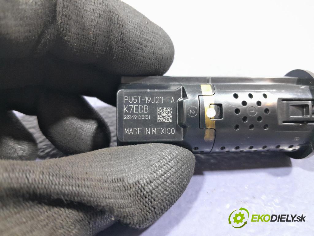 Ford Focus 2023 instalace Elektrický: PU5T-19J211-FA