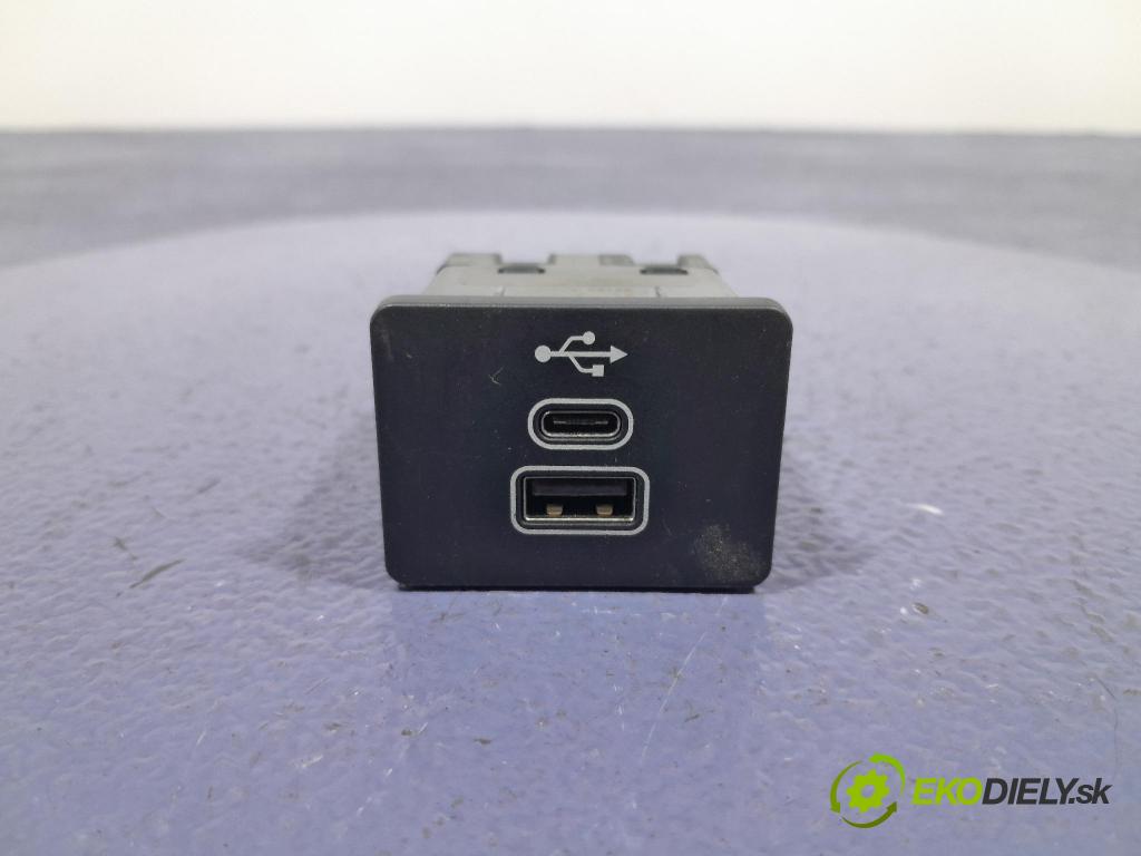 Ford Focus 2023 instalace Elektrický: NX7T-14F014-AD