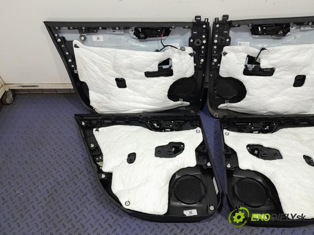 Ford Focus 2023 Čalounictví: Subor: 