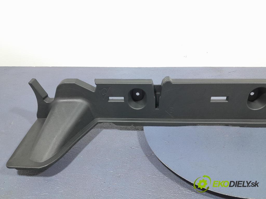 Ford Focus 2023 lišta kufr JX7B-N11168-AEW