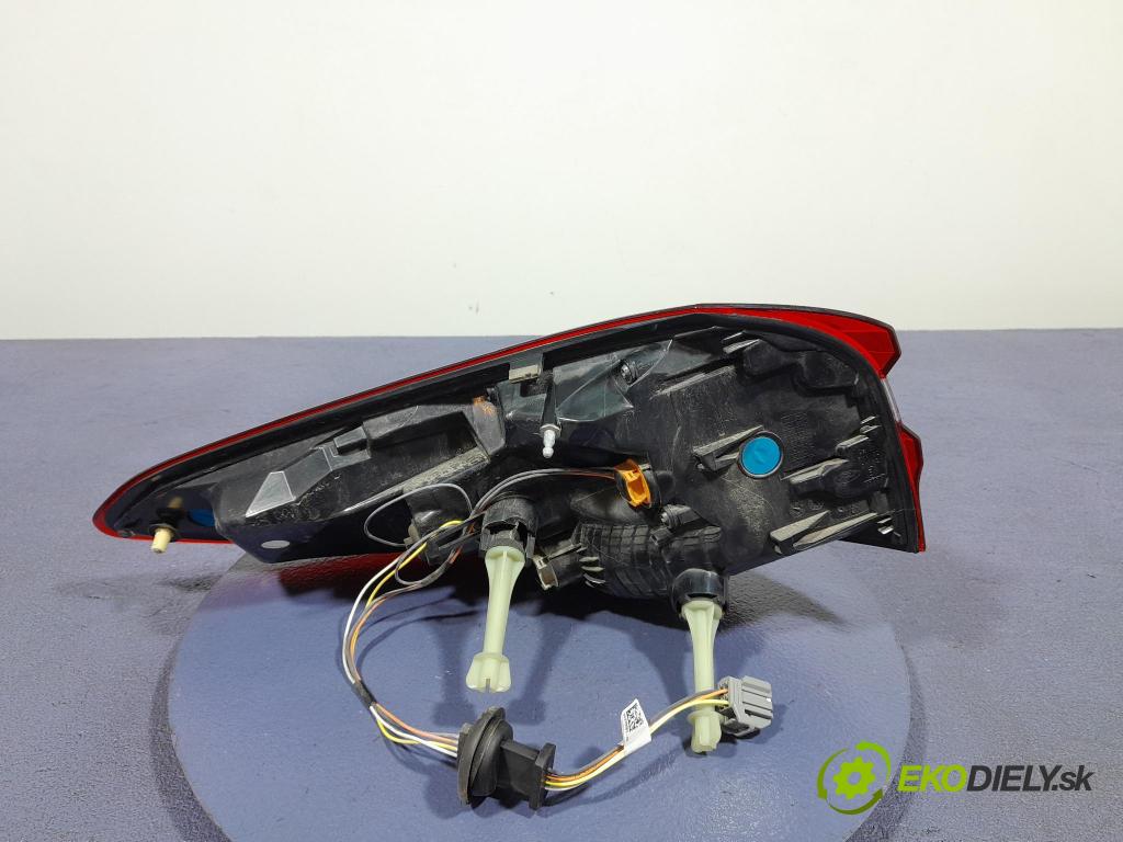 Ford Focus 2023 svetlo / reflektor zad Prava: Vonkajsia: NX7B-13404-HC