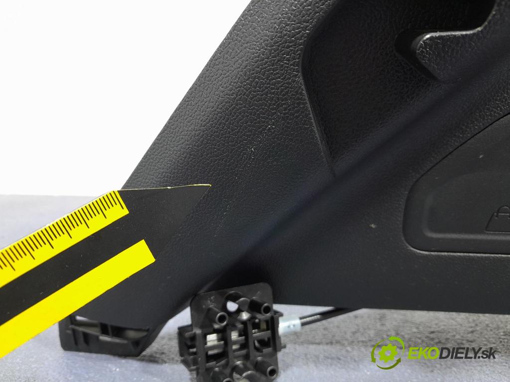 Ford Focus 2023 Tapacír: kufr JX7B-N46809-A