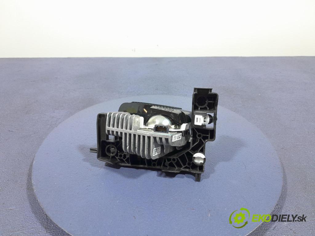 Renault Talisman 2016 Halogen Vľavo: 90070398