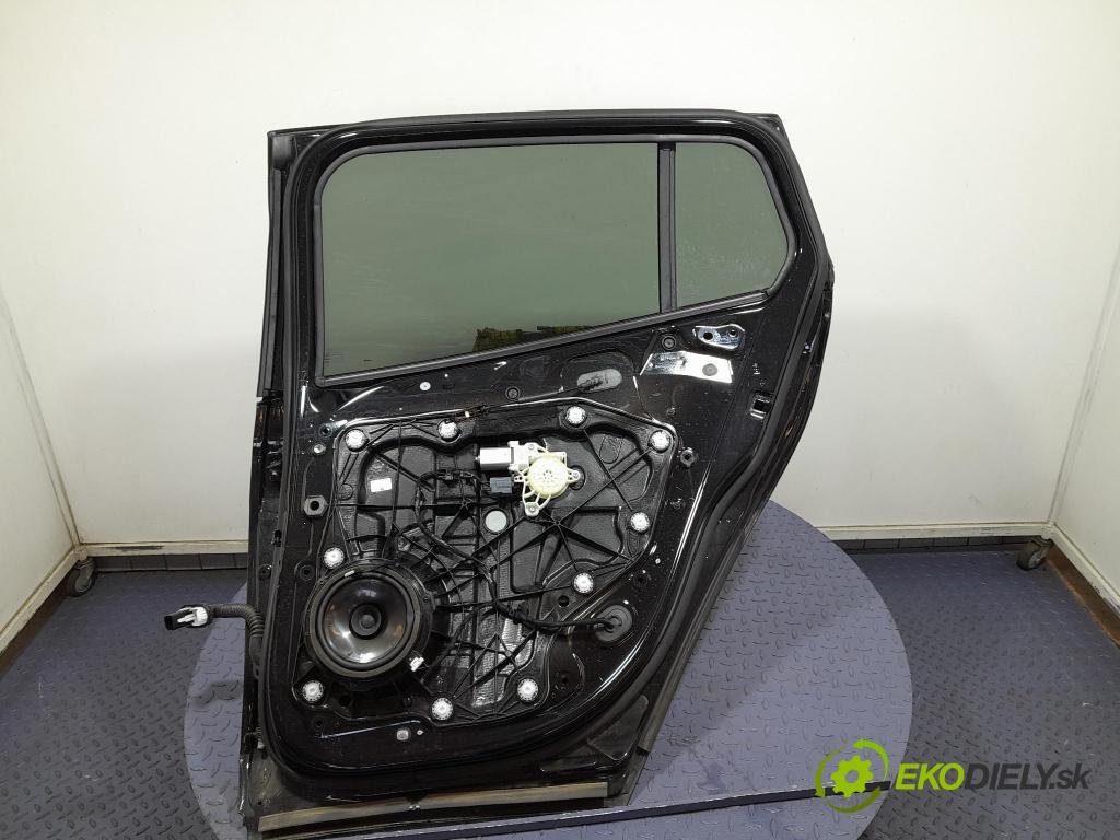 Ford Focus 2023 dvere zad pravé 