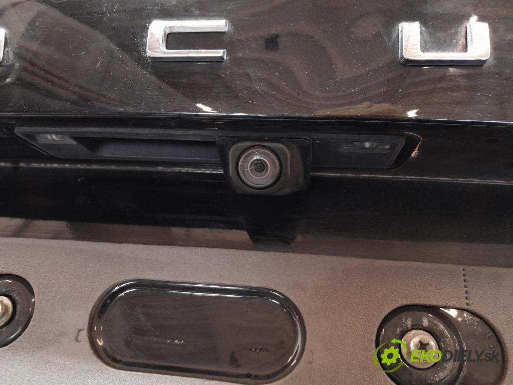Ford Focus 2023 zadna dveře kufra: kufra: