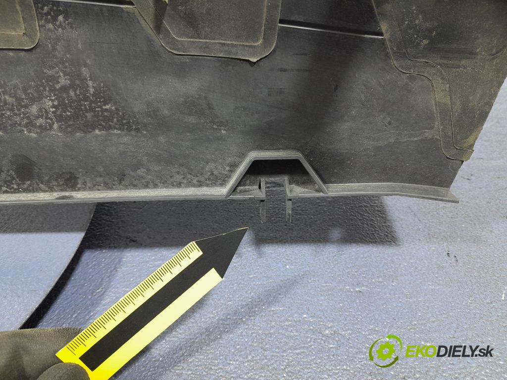 Ford Focus 2023 Vstup: Vzduch: NX7B-8312-A
