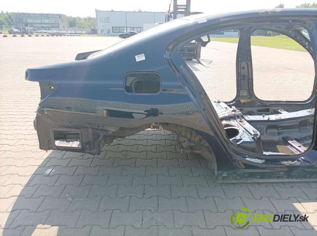 Bmw Seria 7 0 blatník zad v pravo: